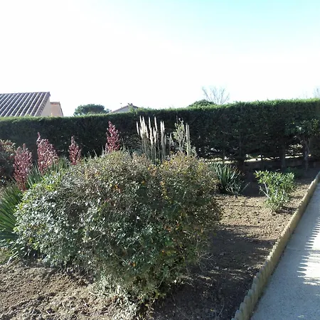 Maison Climatisee Bord De Holiday home *